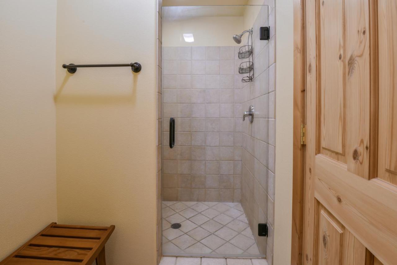 Cw343 - Great Downtown Location With A Private Hot Tub Villa Моуаб Екстериор снимка