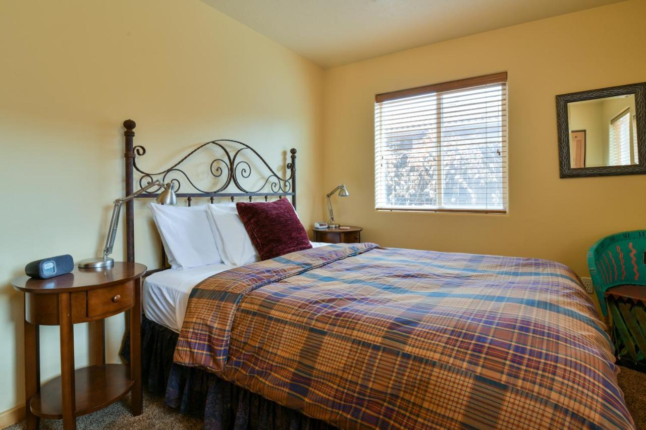 Cw343 - Great Downtown Location With A Private Hot Tub Villa Моуаб Екстериор снимка